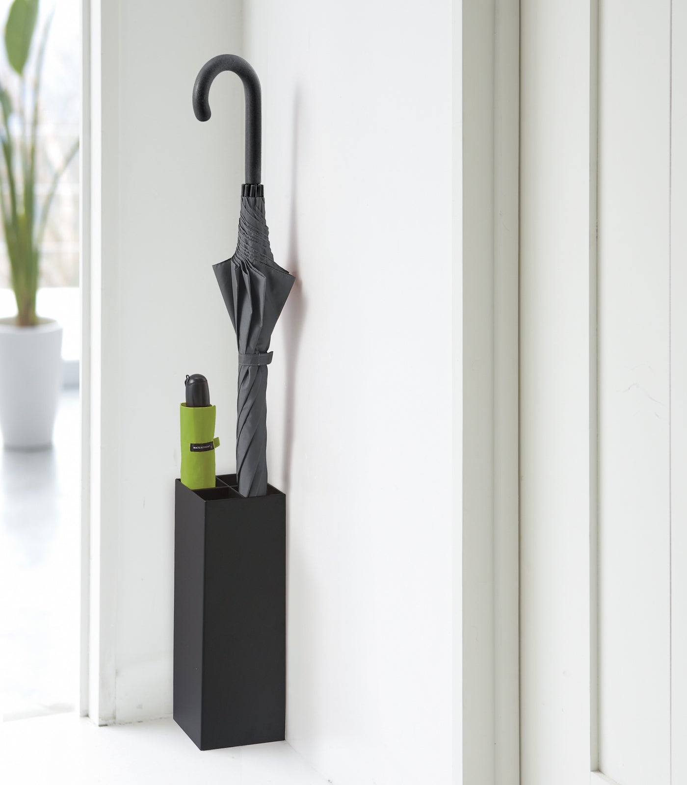 SteelGuard | Modern Sleek Steel Indoor Umbrella Stand with Drip Tray 3