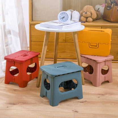 Compact Folding Step Stool with Handle