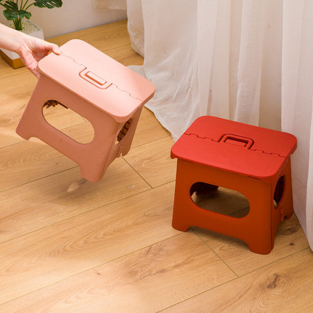 Compact Collapsible Step Stool with Grip