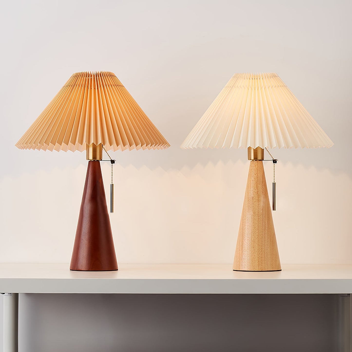 Classic Wooden Desk Table Lamp