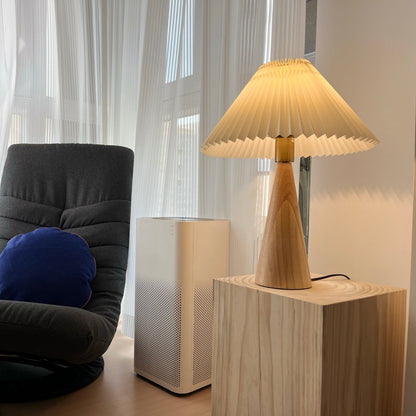 Classic Wooden Desk Table Lamp