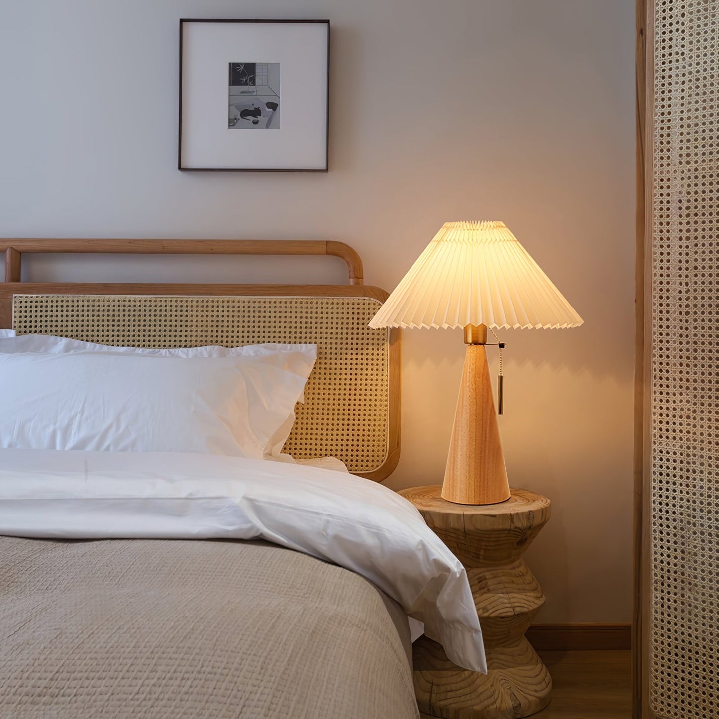 Classic Wooden Desk Table Lamp