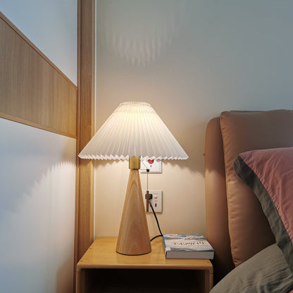 Classic Wooden Desk Table Lamp