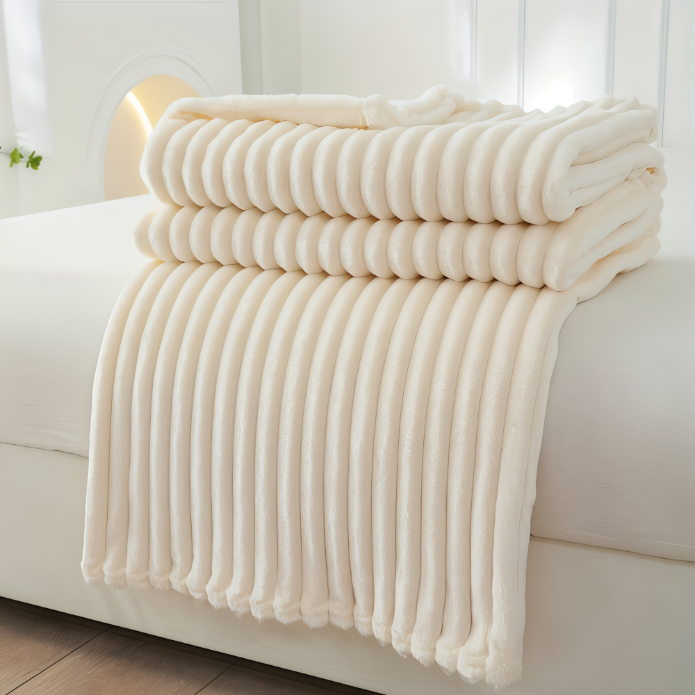 Cozy Plaid Fleece Throw Blanket Soft and Breathable