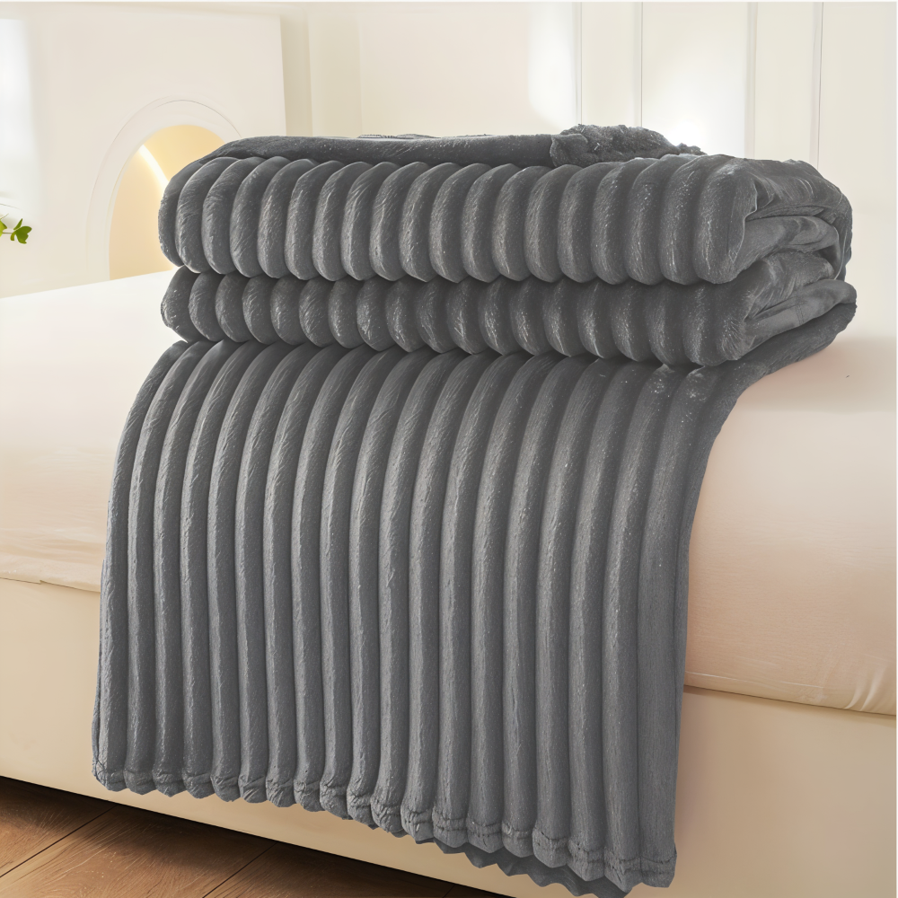 Cozy Plaid Fleece Throw Blanket Soft and Breathable