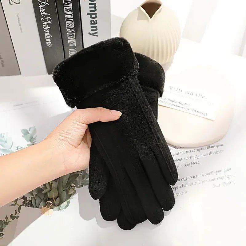 Suedelle | Cozy Plush Thermal Winter Touchscreen Gloves for Women 6