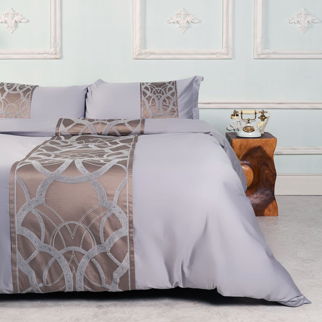 Luxurious Grey Duvet Cover Set with Metallic Design
