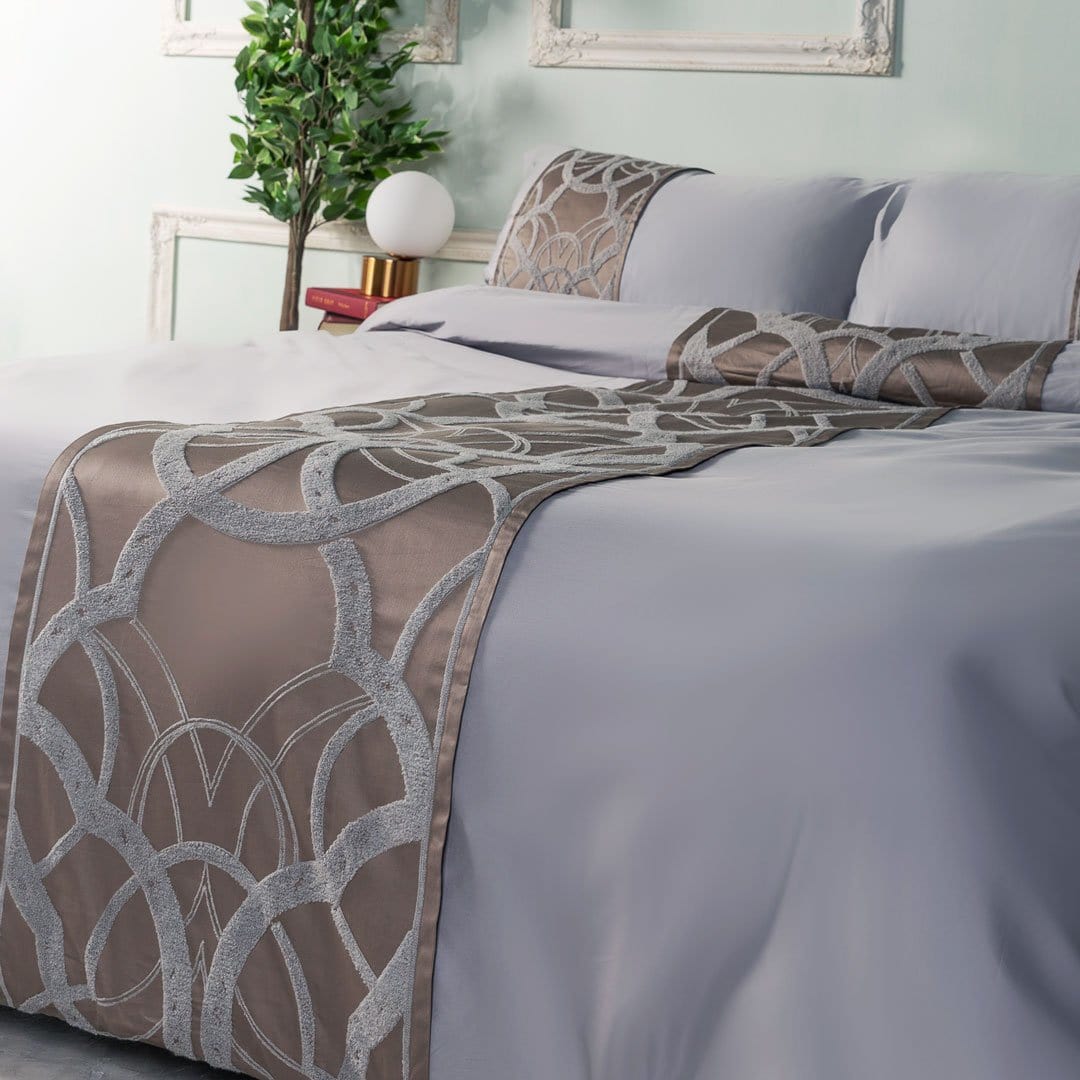 Luxurious Grey Duvet Cover Set with Metallic Design