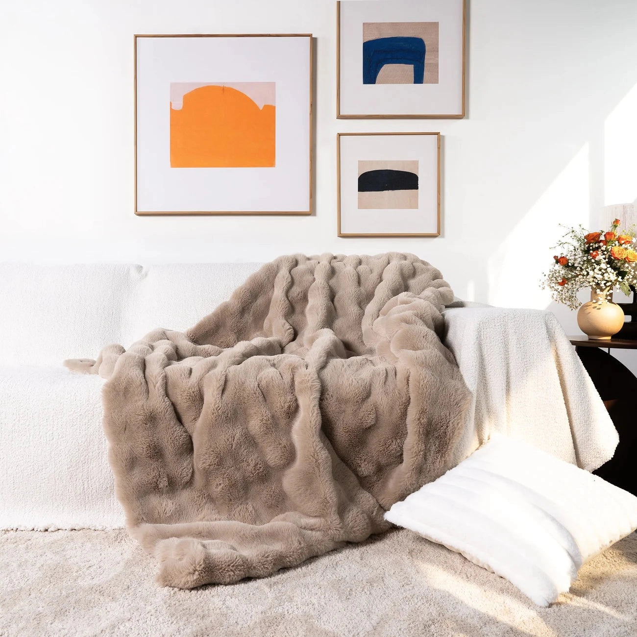Plush Faux Fur Thick Knit Blanket Throw