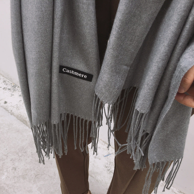 TasselAura | Elegant Monochrome Women's Scarf for All Seasons 4