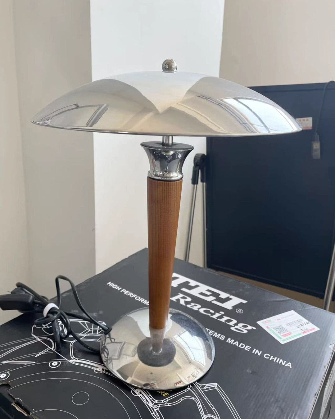 Soft Pink Nordic Desk Lamp