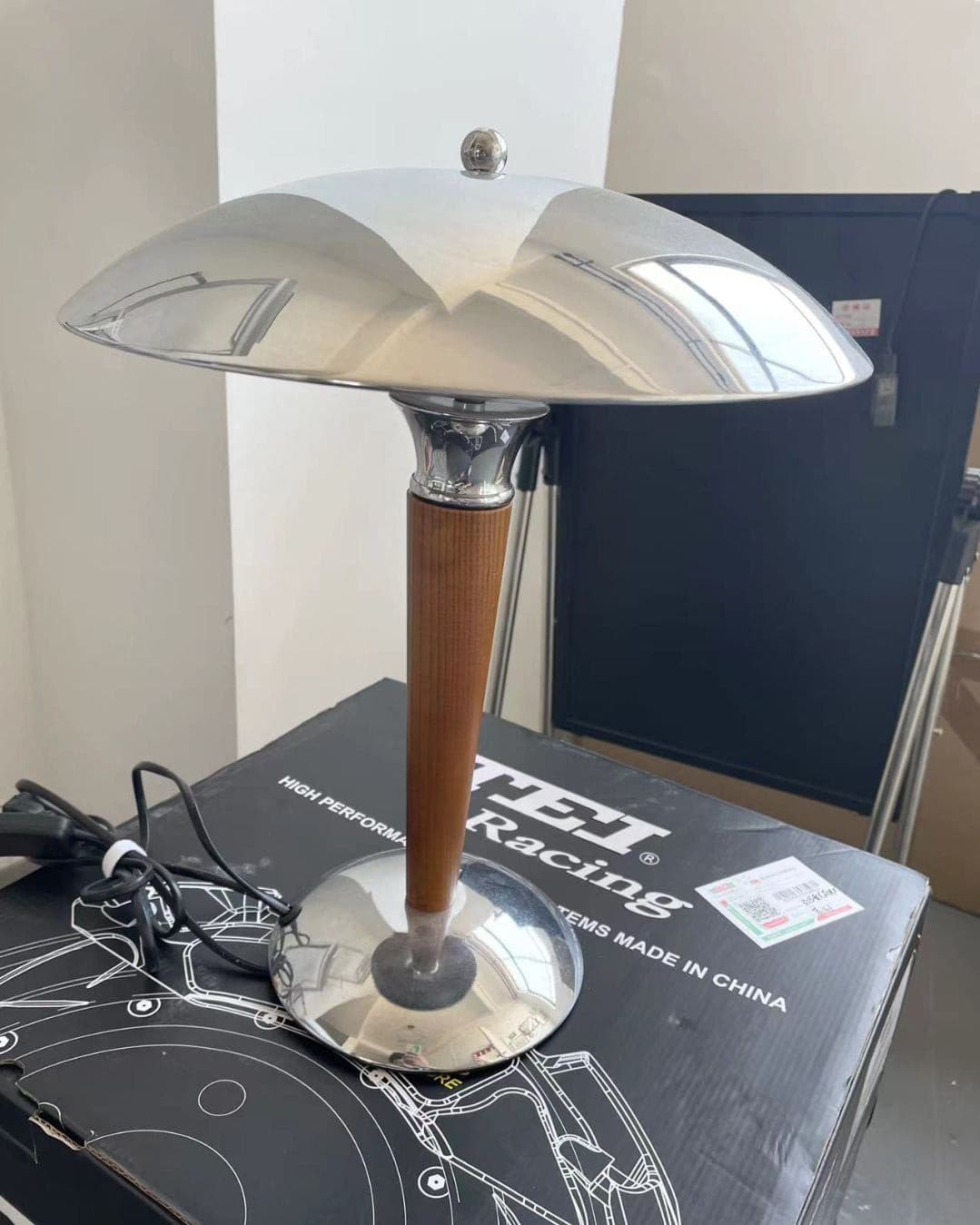 Soft Pink Nordic Desk Lamp