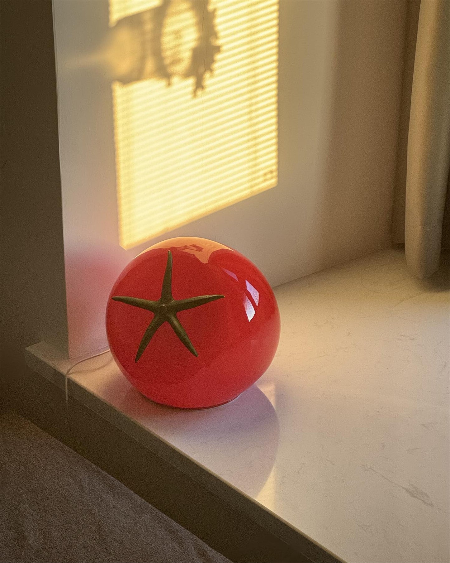 Vibrant Red Glass Table Lamp