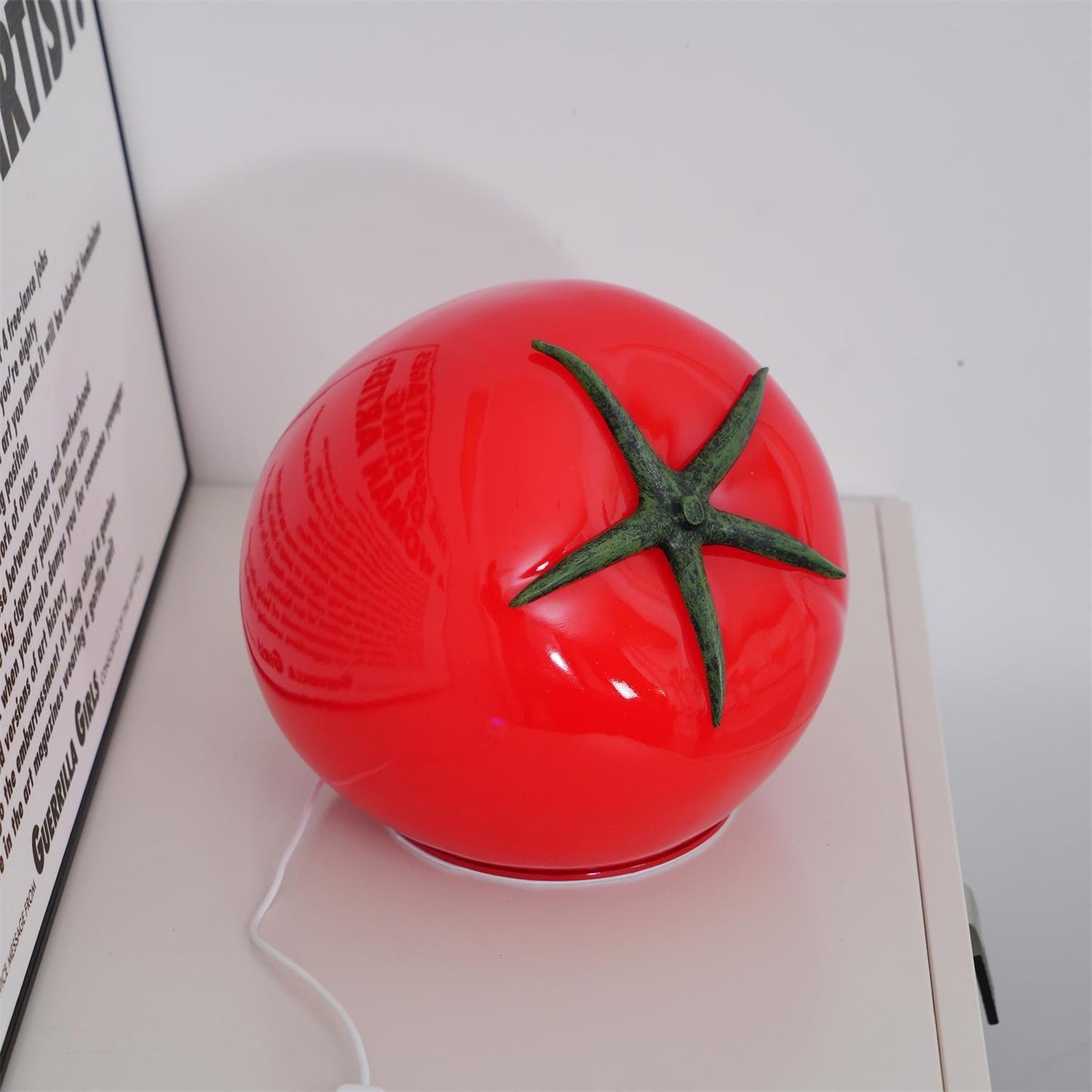 Vibrant Red Glass Table Lamp