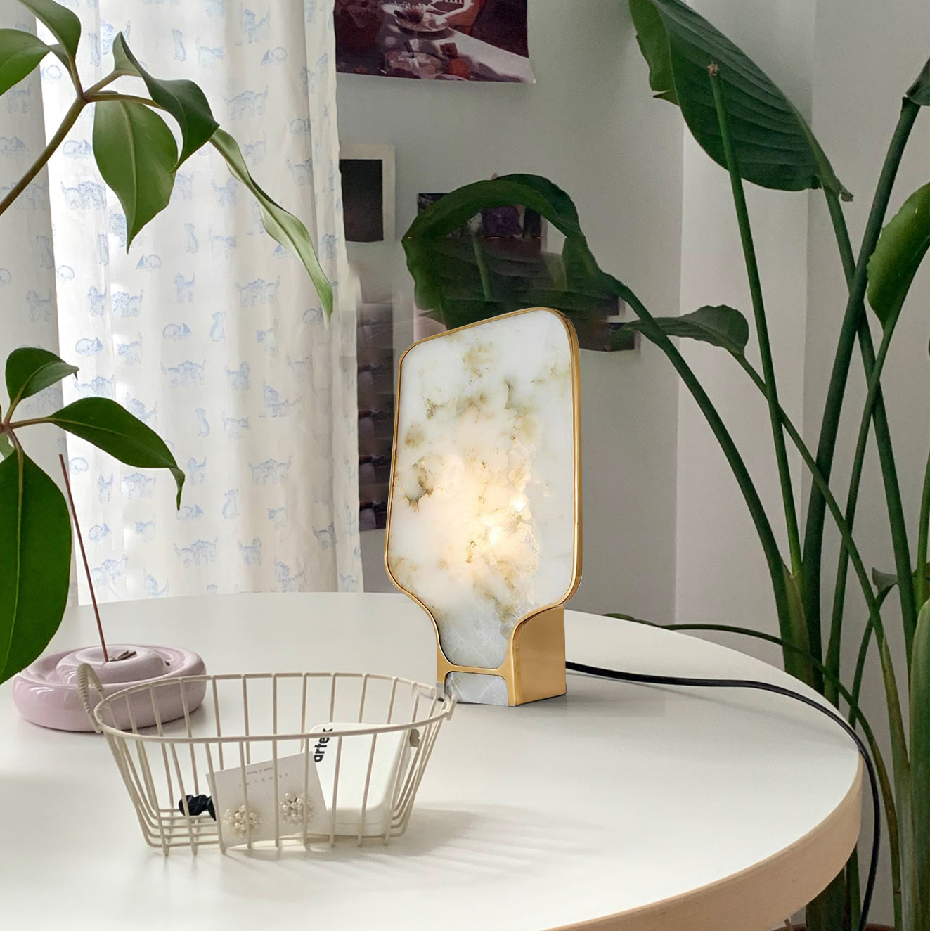Classic White Table Lamp