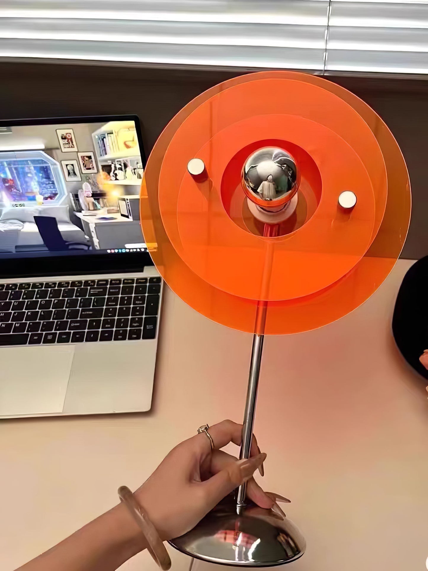 Modern Geometric Desk Light