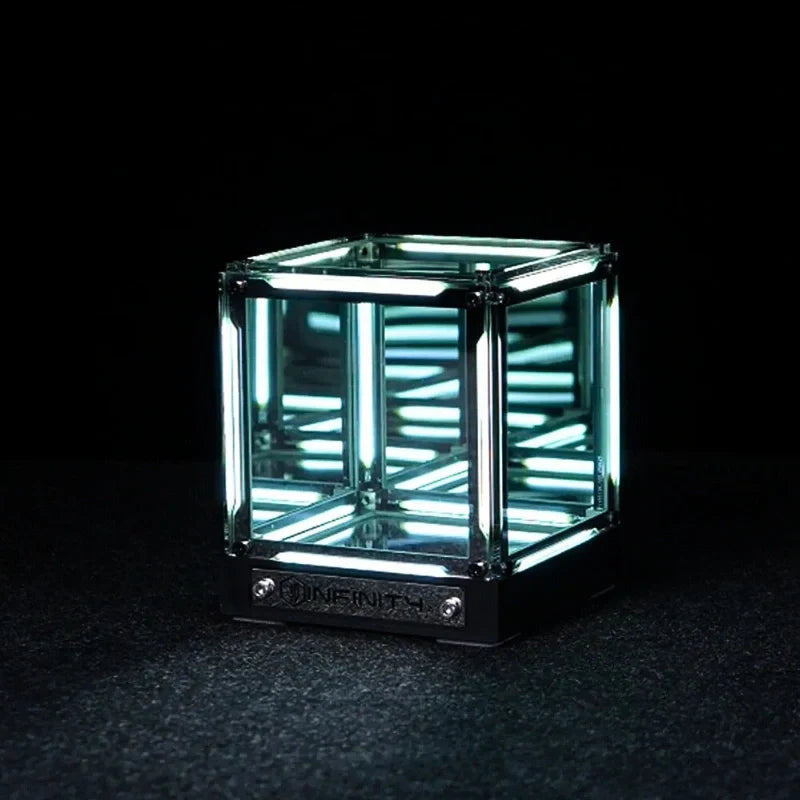 Fesara Endless Cube Lamp - Fesara