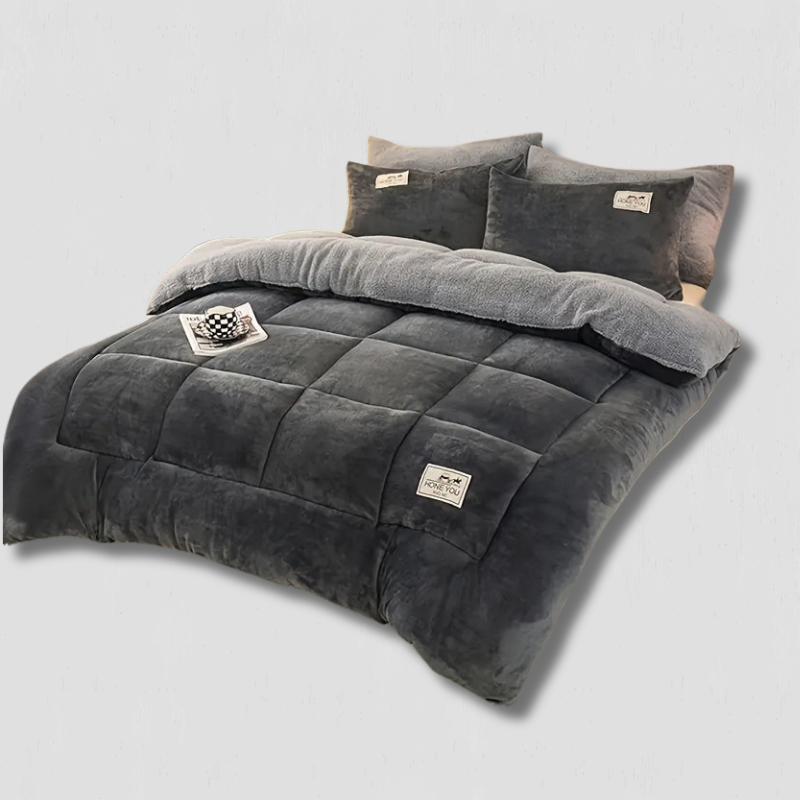 Plush Comfortable Bed Duvet - Fesara