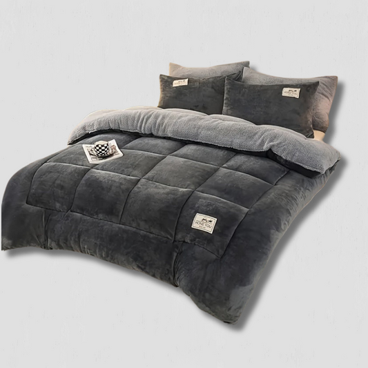 Plush Comfortable Bed Duvet - Fesara