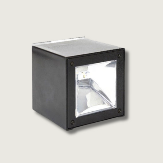 Stylish Outdoor Wall Light for Ambient Lighting - Fesara