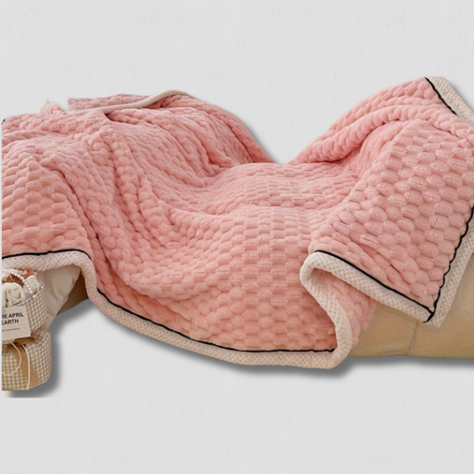 Plush Paradise - Super Soft Throw Blanket - Fesara