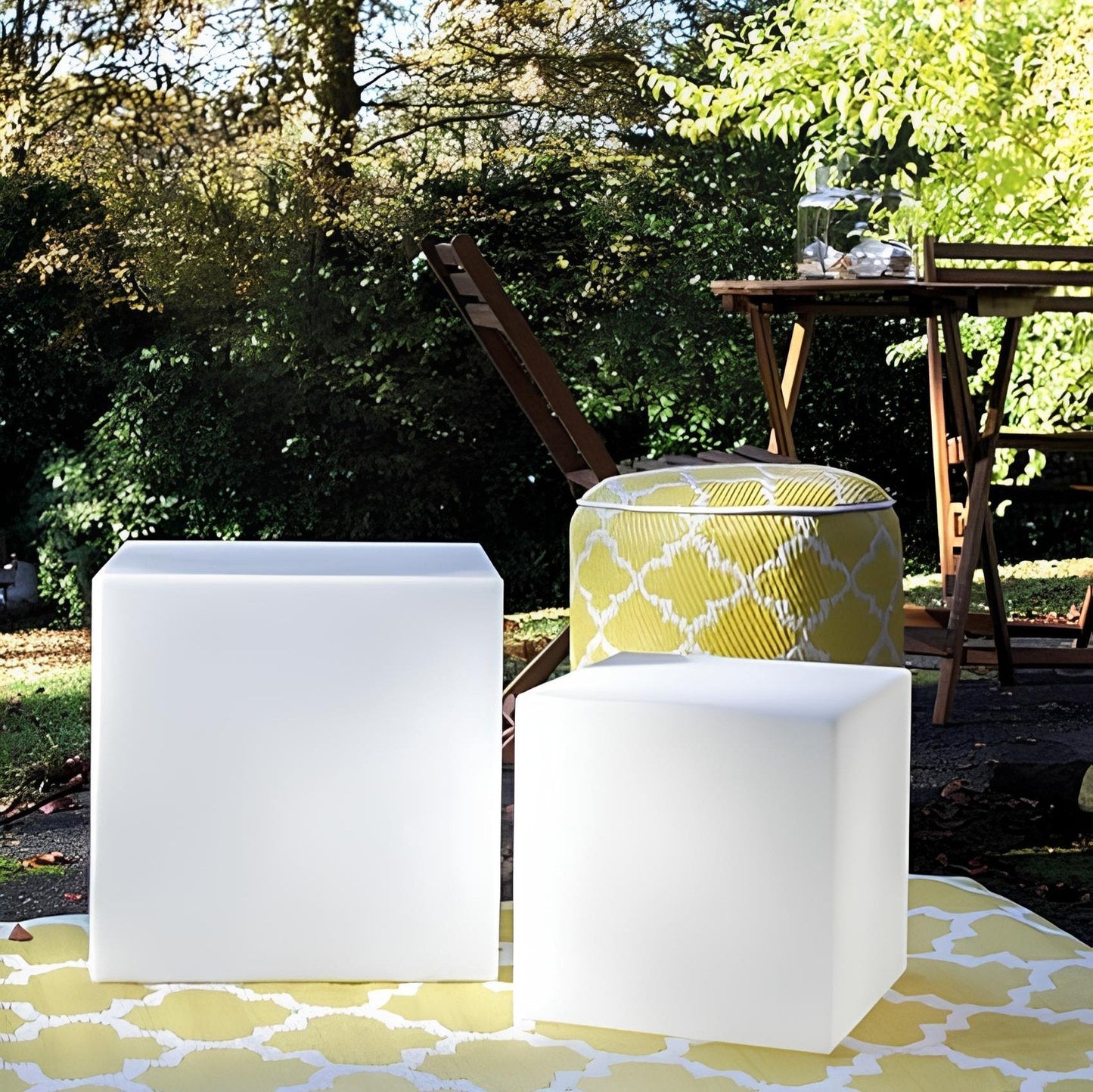 Modern Cube Outdoor Lamp