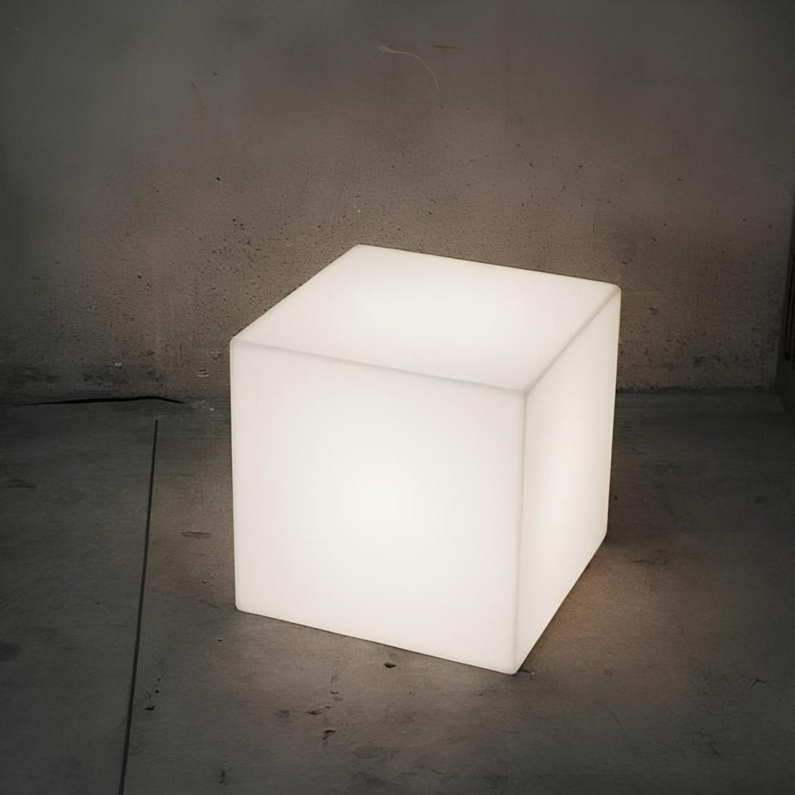 Modern Cube Outdoor Lamp