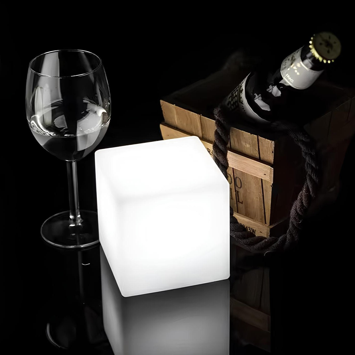 Modern Cube Outdoor Lamp