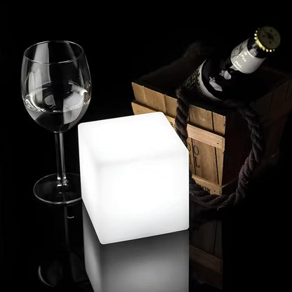 Modern Cube Outdoor Lamp