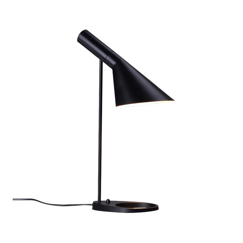 Simple Modern LED Desk Lamp