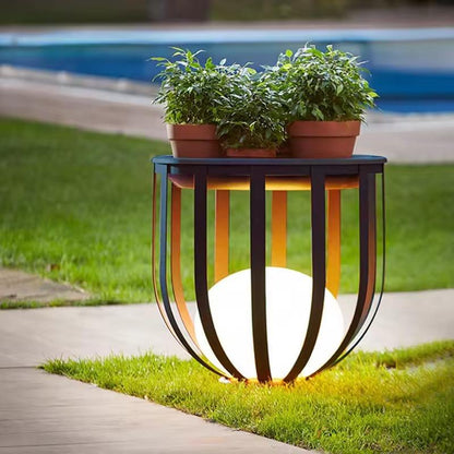 WeatherResist Outdoor Solar Garden Lamp