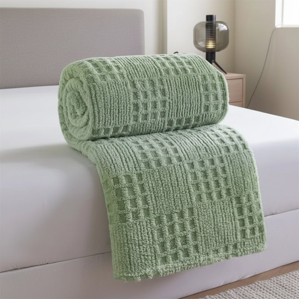 Plush Waffle Weave Blanket for Cozy Home Decor - Fesara