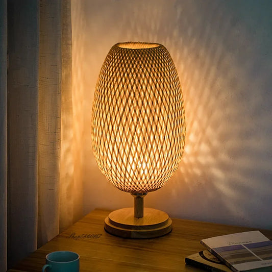 Elegant Wooden Table Lamp - Fesara