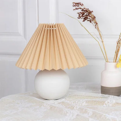 Elegant Traditional Vintage Table Lamp