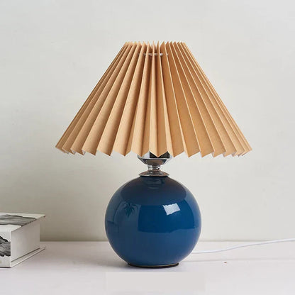 Simple Classic Folded Shade Desk Lamp