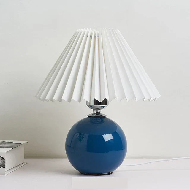 Elegant Traditional Vintage Table Lamp