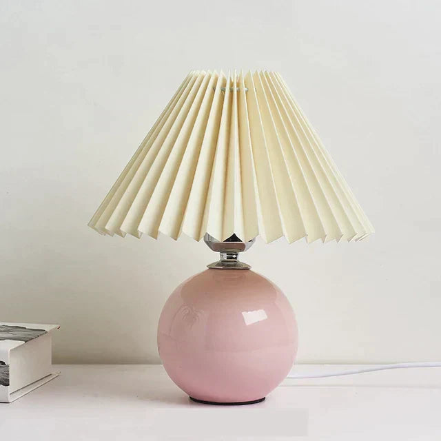 Elegant Traditional Vintage Table Lamp
