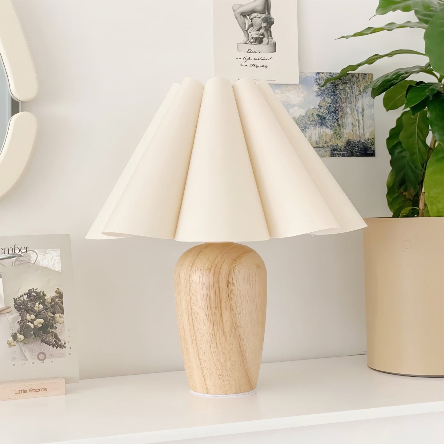 Luxury Soft Fold Table Lamp with Wood Base