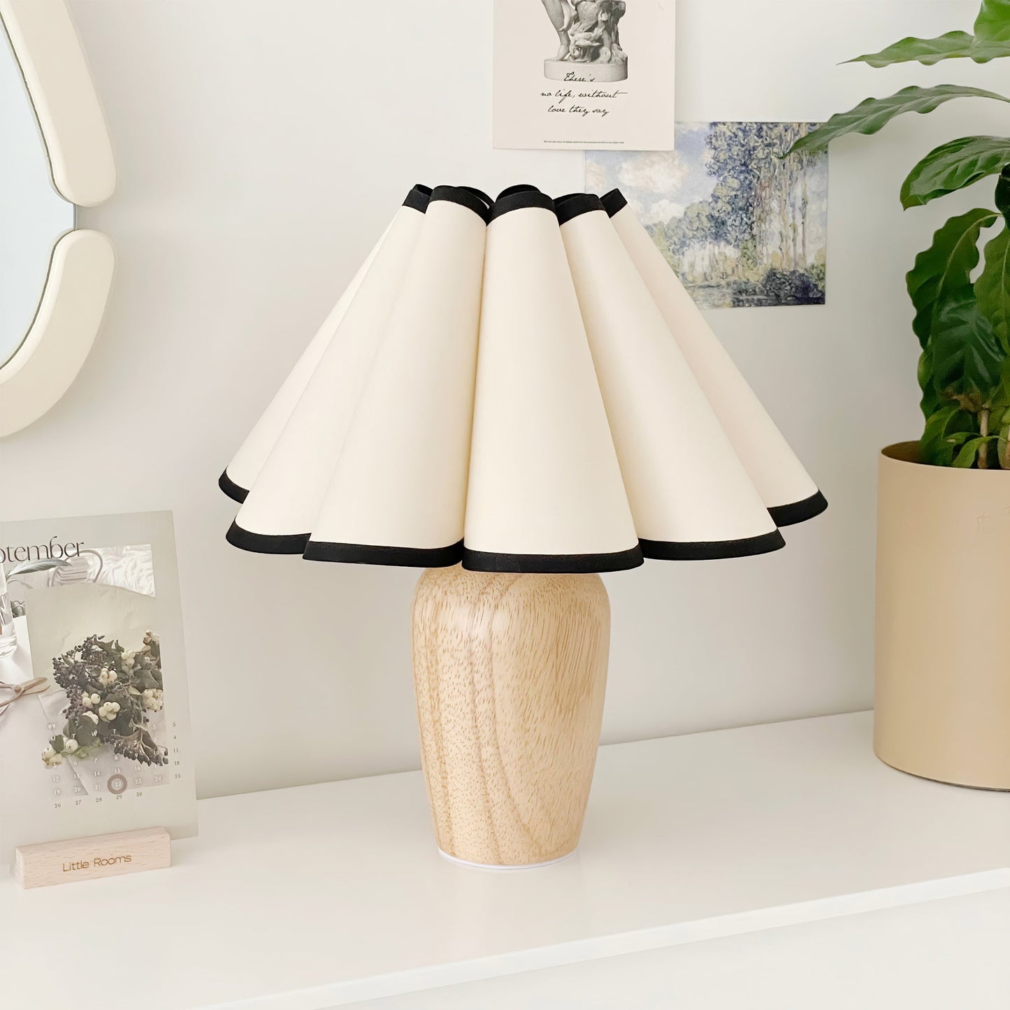 Classic Textured Woven Table Lamp