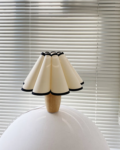 Classic Textured Woven Table Lamp