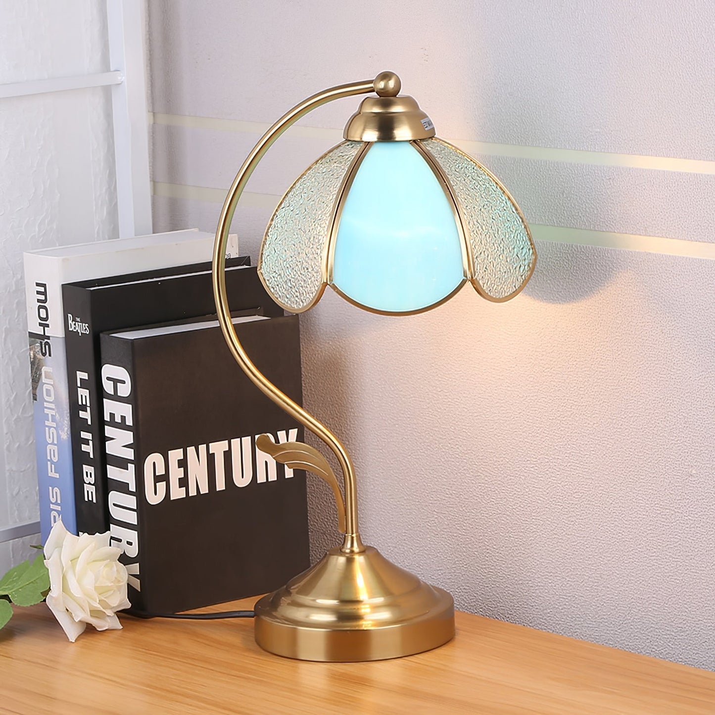 Elegant Flower Glass Desk Lamp