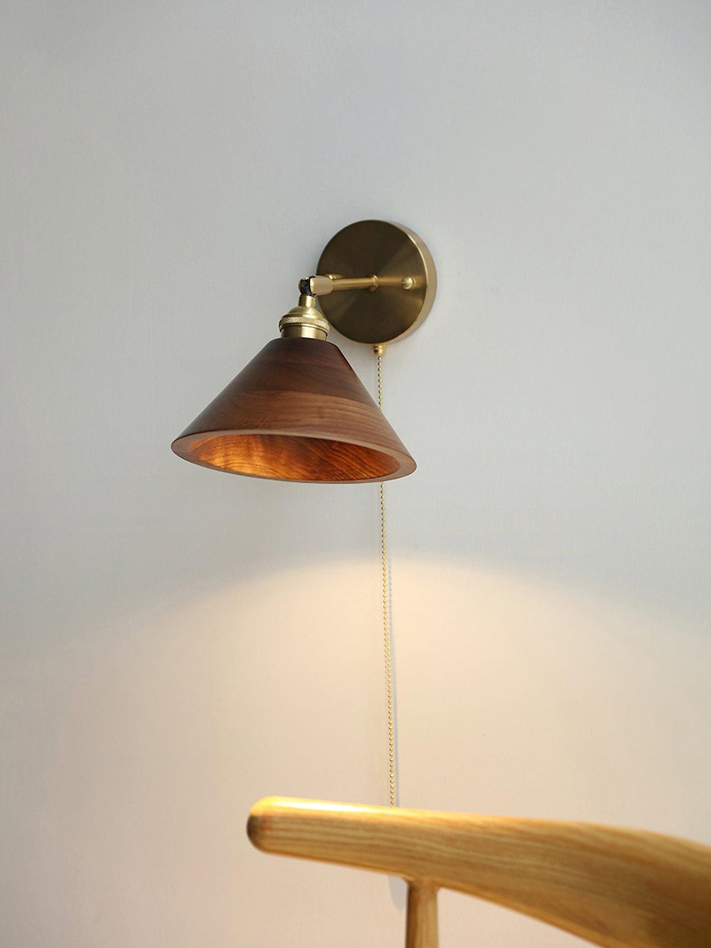Classic Round Wood Brass Wall Light Fixture