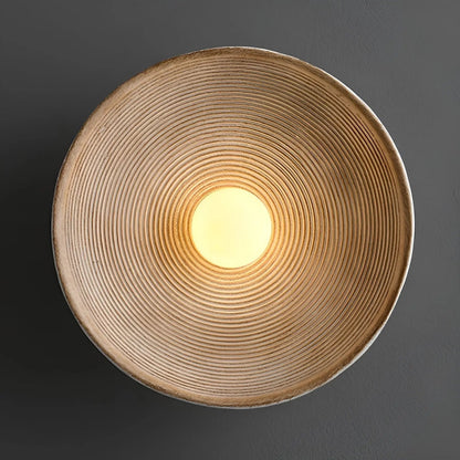 Elegant Modern Wall Light - Fesara