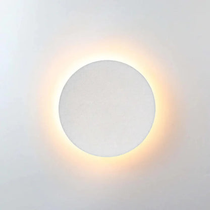 Sleek Contemporary Outdoor LED Wall Light Metal