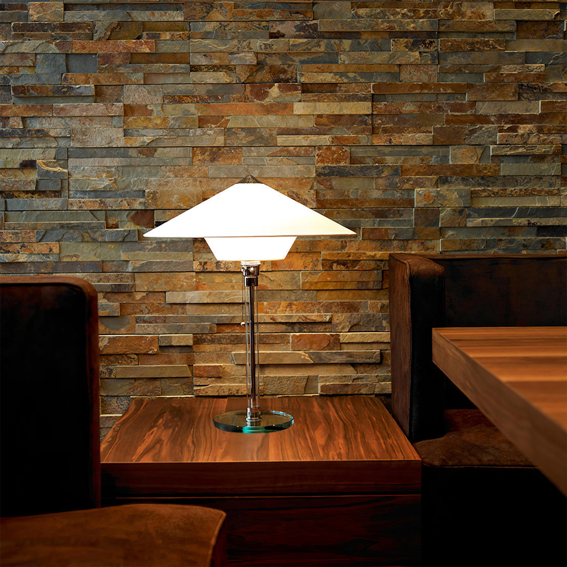 Stylish Slim Desk Lamp with Modern Simple Style