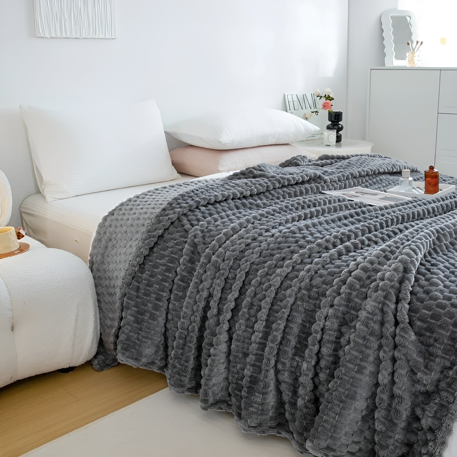 Soft Plush Fleece Blanket for Cozy Warmth - Fesara