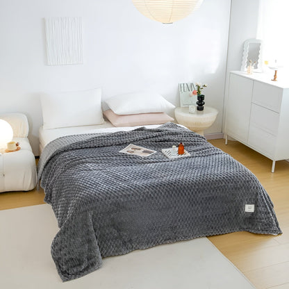 Soft Plush Fleece Blanket for Cozy Warmth