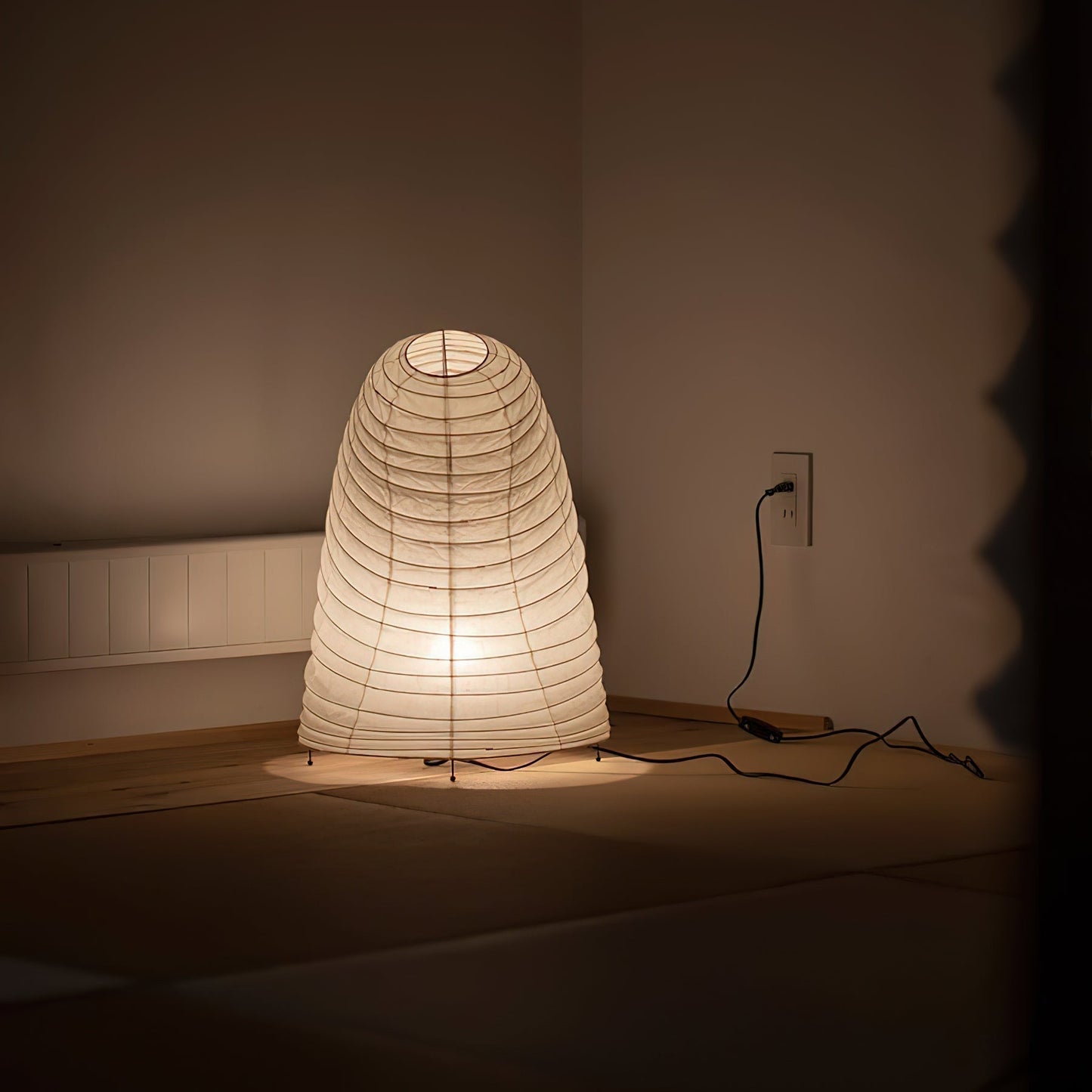 Delicate Paper Shade Table Lamp