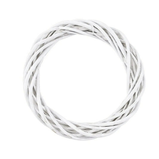 Classic Snowy Rattan Christmas Wreath - Fesara