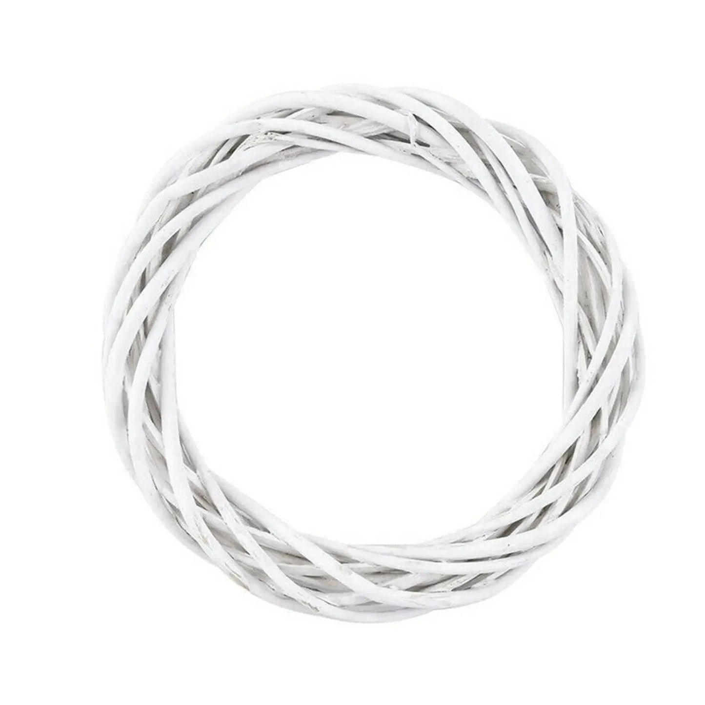 White Wonder | Luxury Rattan Wreath for Christmas 4
